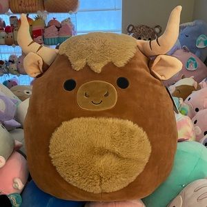 NWT 16” Marshal the Highland Cow SQUISHMALLOWS